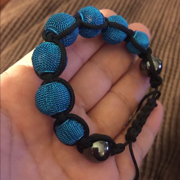 Adjustable bracelet - Picture 2 of 2